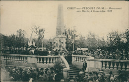 54 CIREY SUR VEZOUZE / Monument Aux Morts - 4 Novembre 1923 / CARTE ANIMEE - Cirey Sur Vezouze