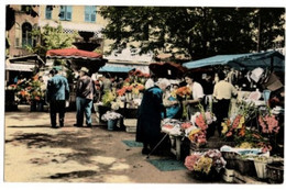 Grasse La Place Aux Aires Et Le Marche Aux Fleurs Circulee En 1966 - Grasse