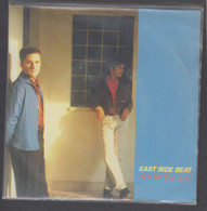Disque Vinyle 45t - East Side Beat - Ride Like The Wind - Dance, Techno & House