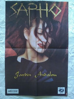 AFFICHE ANCIENNE ORIGINALE SPECTACLE CHANTEUR CHANTEUSE SAPHO JARDIN ANDALOU ALBUM - Plakate & Poster