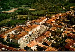 81 DOURGNE VUE AERIENNE AVEC LA PLACE - Dourgne