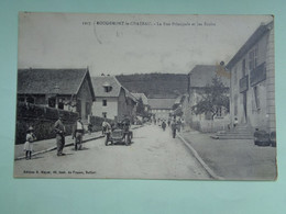 81-9-19         ROUGEMONT-LE-CHATEAU          La Rue Principale Et Les Ecoles - Rougemont-le-Château