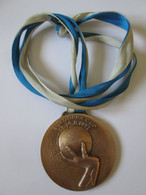 Finland European Athletics Cup Helsinki 1977 Bronze Medal 8th Place In Women's 4 X 100 Meters - Autres & Non Classés