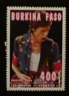 BURKINA FASO Mike Jagger, Rolling Stones, Yvert 998. ** MNH - Cantantes