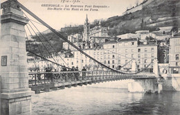 CPA - 38  - Grenoble - Le Nouveau Pont Suspendu - Ste Marie D'en Haut Et Les Forts - C.V. 254 - Animée - Grenoble