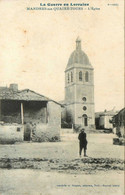 Mandres Aux Quatre Tours * La Place De L'église Du Village - Andere & Zonder Classificatie