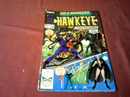 SOLO   AVENGERS  HAWKEYE   AND MOONDRAGON - Marvel