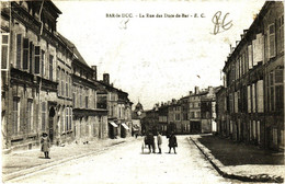 CPA Bar-Le-Duc - La Rue Des Ducs-de-Bar - E.C. (178474) - Bar Le Duc