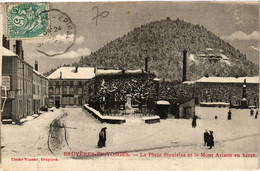 CPA BRUYERES-en-VOSGES - LA Place Stanislas Et Le Mont Avison En Hiver (184910) - Bruyeres