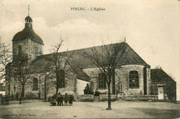 Piriac * La Place De L'église Du Village - Piriac Sur Mer