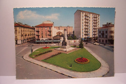 SESTO  S. GIOVANNI   - Place De La République    - ( Pas De Reflet Sur L'original )  -  No Paypal - - Sesto San Giovanni