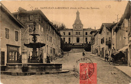 CPA St-JEAN-de-BOURNAY - Place Des Terreaux (391912) - Saint-Jean-de-Bournay