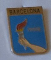 Pin's  Jeux  Olympiques  BARCELONA  1992, Flamme - Jeux Olympiques