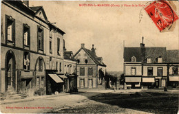 CPA MOULINS-le-MARCHE - Place De La Halle (356577) - Moulins La Marche