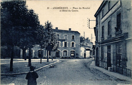 CPA ANDRÉZIEUX - Place Du Marché Et Hotel Du Centre (430301) - Andrézieux-Bouthéon