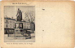 CPA BAR-le-DUC - Statue Du Maréchal Oudinot Duc De Reggio (432536) - Bar Le Duc