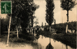 CPA Les AVENIERES - Joli Coin Aux Bords Du Canal (433650) - Les Avenières