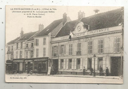 Cp, 77 , LA FERTE GAUCHER, L'hôtel De Ville , Place Du Marché, Le FAMILISTERE , écrite - Other & Unclassified