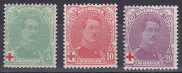 B01-402-5 Timbre ** 129 130 131 Effigie Albert 1er Croix Rouge 1914 - 1914-1915 Croix-Rouge