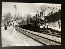 Photo De J. B .BAZIN : Spécial F.A.C.S.: Vapeur Sur La Petite Ceinture : Station MÉNILMONTANT  En 1966 - Trains