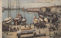 CPA - 13 - MARSEILLE - Intérieur Du Vieux Port - Transport - Animée - Colorisée - Vieux Port, Saint Victor, Le Panier