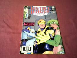 JUSTICE  LEAGUE  AMERICA   N° 37 APR 90 - DC