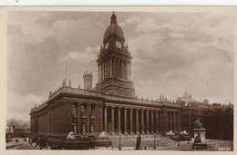 Town Hall, Leeds, England  Real Photo Post Card - Leeds