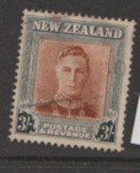 New Zealand  1938  SG 689  3/-d    Fine Used - Used Stamps
