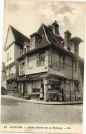 CPA LOUVIERS - Vieilles Maisons Rue Du NEUBOURG (181969) - Le Neubourg