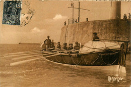 St Gilles Croix De Vie * La Sortie Du Bateau De Sauvetage * Canot Sauveteurs En Mer - Saint Gilles Croix De Vie