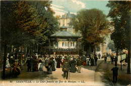 Granville * Le Cours Jonville Un Jour De Musique * Le Kiosque - Granville