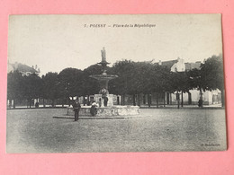 78- POISSY - Place De La Republique - Poissy