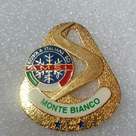 MONTE BIANCO 2 Stelle Cuola Italiana Sci Bertoni MILANO  SCI SKI  SPILLA   PIN'S SPILLA - Sports D'hiver