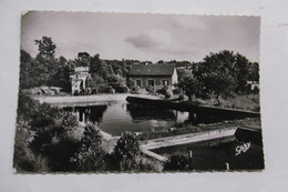 D 22 - Saint Nicolas Du Pelem - La Piscine - Saint-Nicolas-du-Pélem