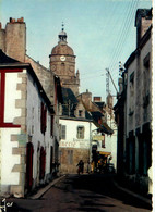 Le Croisic * Vieille Rue Dans Le Quartier De L'église - Le Croisic