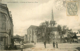 Châteaubriant * La Place Et L'abside De La Commune * Villageois - Châteaubriant