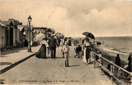 CPA LUC-sur-MER La Digue Et La Plage (422596) - Luc Sur Mer