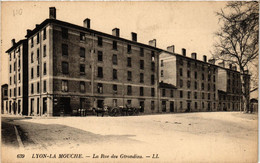 CPA LYON La Mouche-La Rue Des Girondins (442582) - Lyon 7