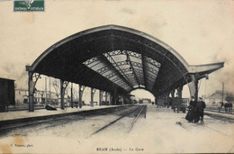 CPA. - [11] Aude > BRAM > La Gare - Animée - Tampon Daté 1909 - BE - Bram