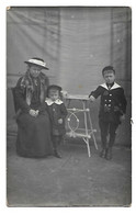 Fotokaart Madame Cop En Kinderen, Regio Essen /Esschen (damaged At The Corners) - Essen