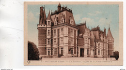 VOUZERON LE CHATEAU FACADE DE LA COUR D'HONNEUR TBE - Vouzeron