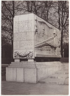 Berlin-Treptow - Sowjetische Ehrenmal : 'Heldenhafte Armee - (D.D.R.) - Treptow