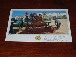 55408-          PORTUGAL, ALGARVE, ALBUFEIRA - Fishing