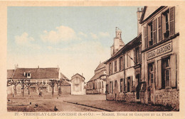 93-TREMBLAY-LES-GONESSE- MAIRIE ECOLE DE GARÇONS ET LA PLACE - Tremblay En France