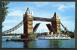 Tower Bridge - LONDON - River Thames