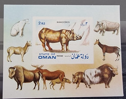 OMAN  Rhinocéros, Bloc De Luxe NON Dentelé émis En 1972 . ** Neuf Sans Charnière, MNH - Neushoorn