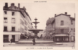 LYON - Vaise - La Place De La Pyramide - Lyon 9