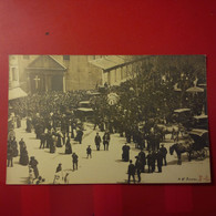 CARTE PHOTO LIEU A IDENTIFIER BELLE ANIMATION EGLISE ATTELAGE ST PIERRE ? - Zu Identifizieren