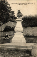 CPA BAZOCHES Du-MORVAN - Monument Du Marechal Vauban (456394) - Bazoches