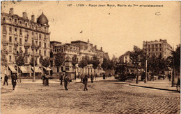 CPA LYON Place Jean-Mace. Mairie Du VIIe Arr. (462940) - Lyon 7